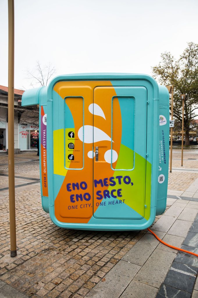 Legenda se vrača v središče mesta Maribor, kjer stoji prenovljen kiosk